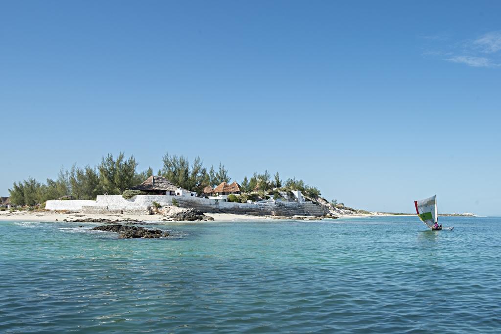 Salary Bay Hotel Tsifota Luaran gambar