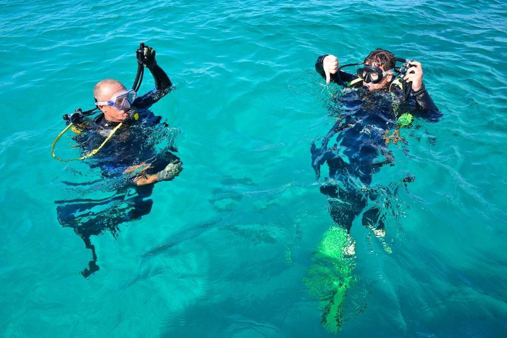 Salary Bay Hotel Tsifota Luaran gambar