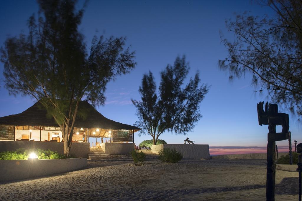 Salary Bay Hotel Tsifota Luaran gambar