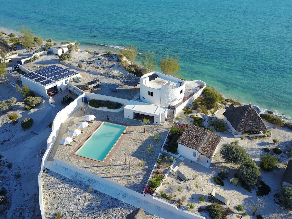 Salary Bay Hotel Tsifota Luaran gambar
